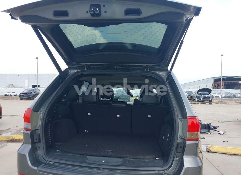 Photo 17 of 2013 Jeep Grand CHEROKEE LAREDO (VIN 1C4RJEAG4DC517061)