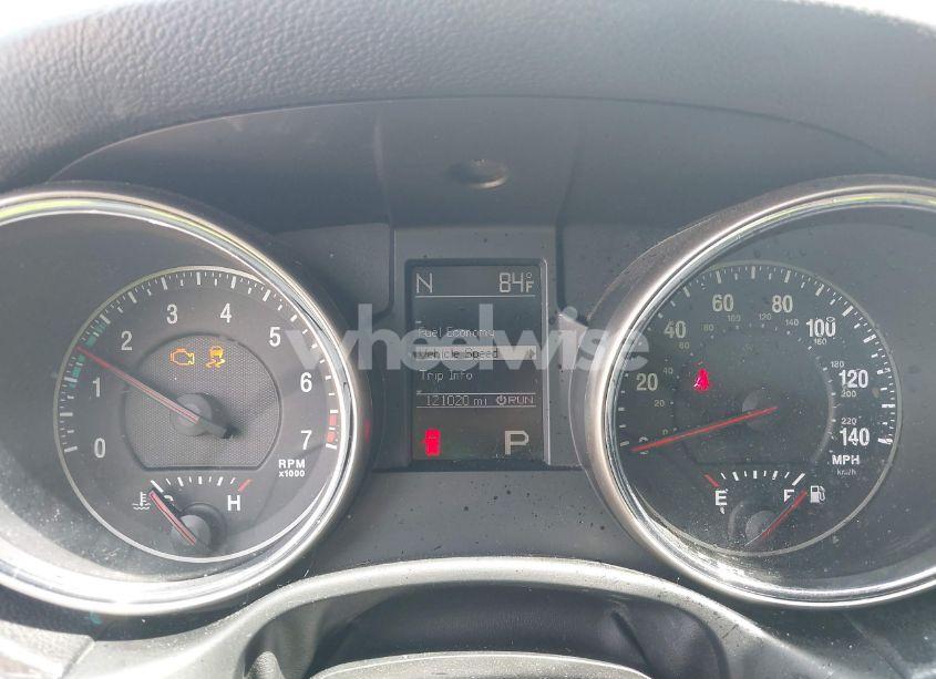 Photo 7 of 2013 Jeep Grand CHEROKEE LAREDO (VIN 1C4RJEAG4DC517061)