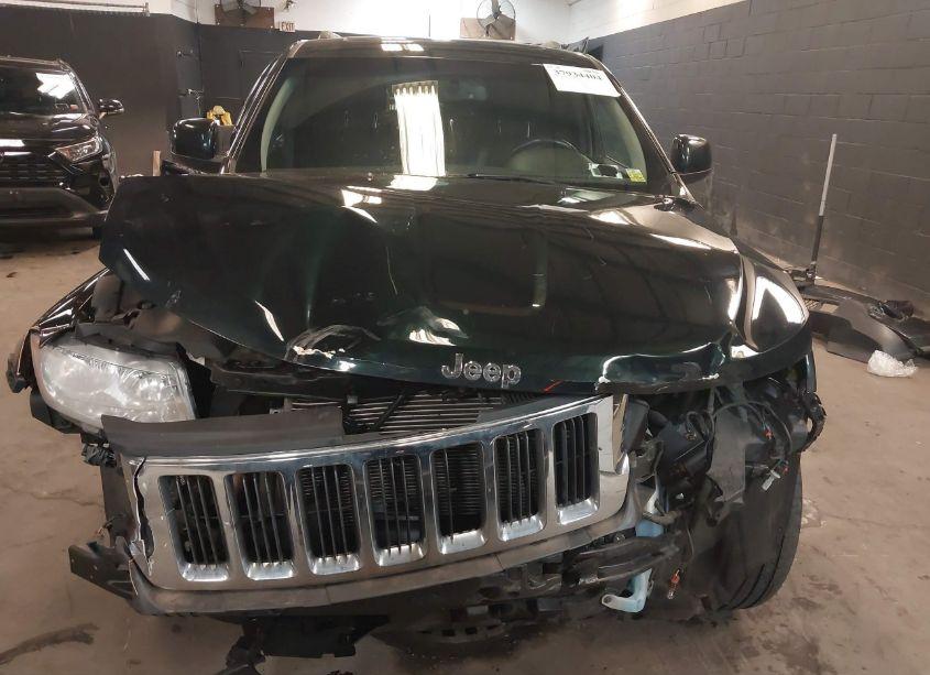 Photo 13 of 2013 Jeep Grand CHEROKEE LAREDO (VIN 1C4RJEAG4DC610601)