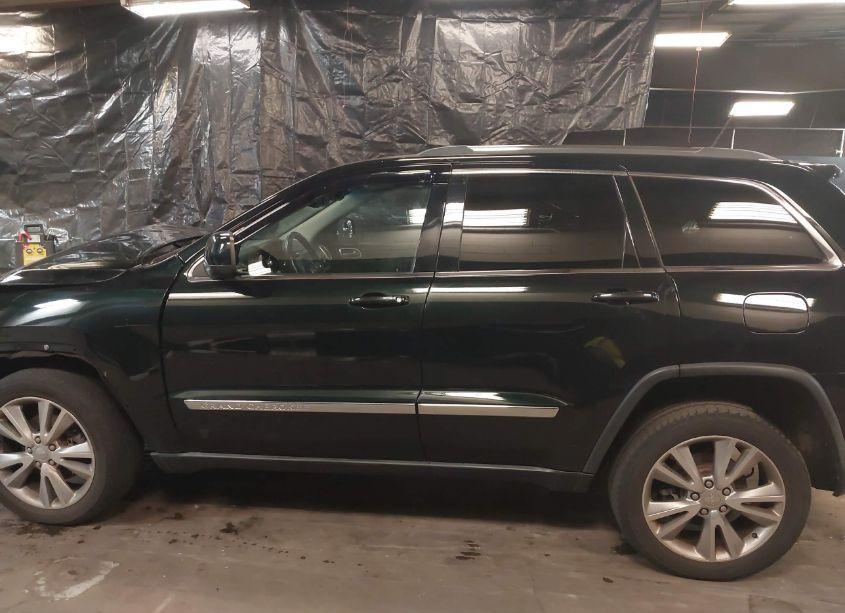 Photo 15 of 2013 Jeep Grand CHEROKEE LAREDO (VIN 1C4RJEAG4DC610601)