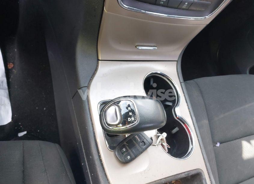 Photo 11 of 2014 Jeep Grand CHEROKEE LAREDO (VIN 1C4RJEAG4EC182577)