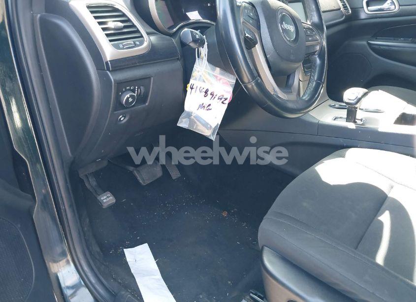 Photo 18 of 2014 Jeep Grand CHEROKEE LAREDO (VIN 1C4RJEAG4EC182577)