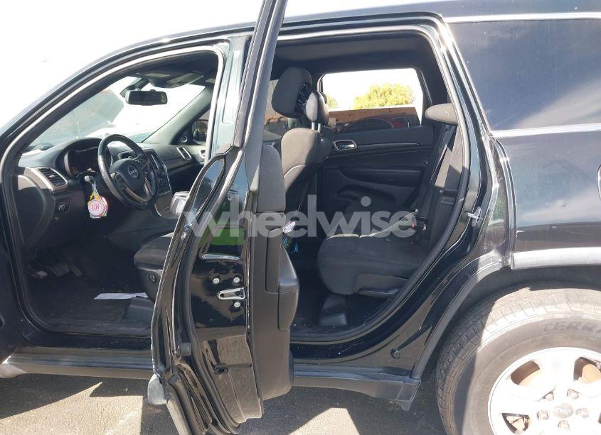 Photo 8 of 2014 Jeep Grand CHEROKEE LAREDO (VIN 1C4RJEAG4EC182577)