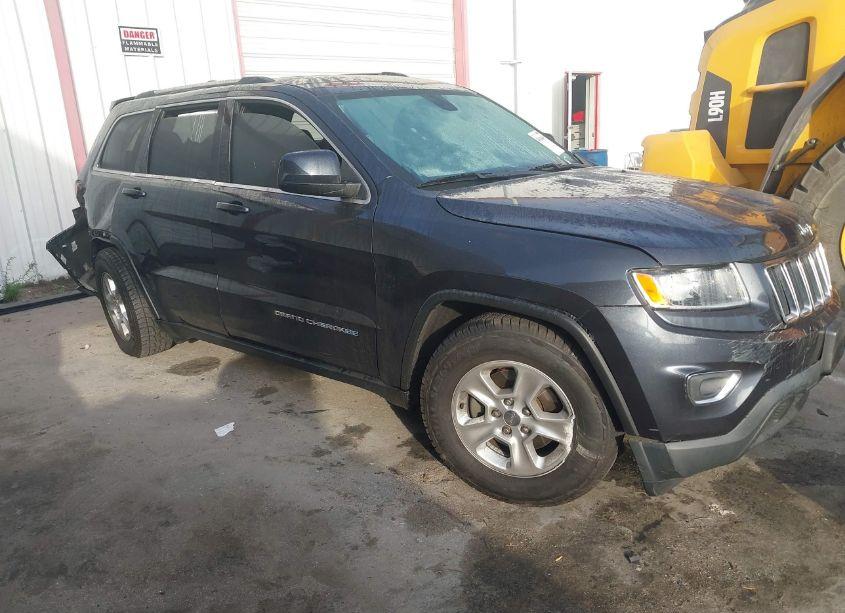 2015 Jeep Grand CHEROKEE LAREDO (VIN 1C4RJEAG4FC144395) main photo