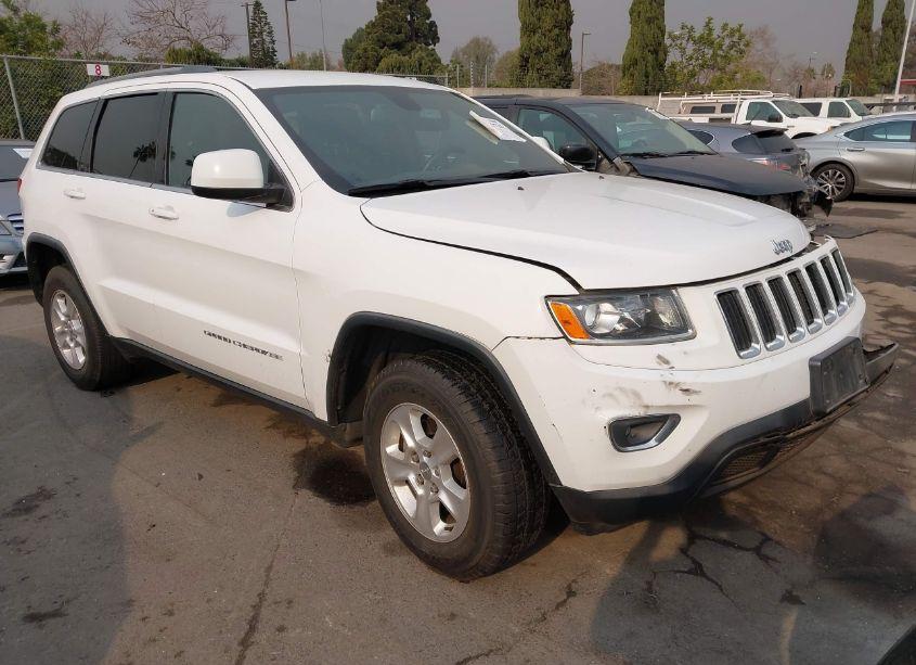 2015 Jeep Grand CHEROKEE LAREDO (VIN 1C4RJEAG4FC218009) main photo