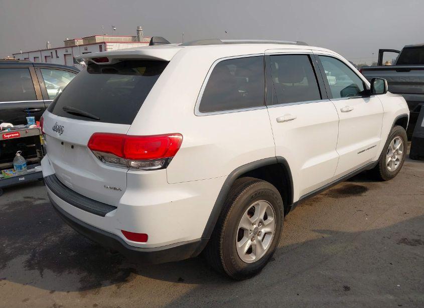 Photo 4 of 2015 Jeep Grand CHEROKEE LAREDO (VIN 1C4RJEAG4FC218009)