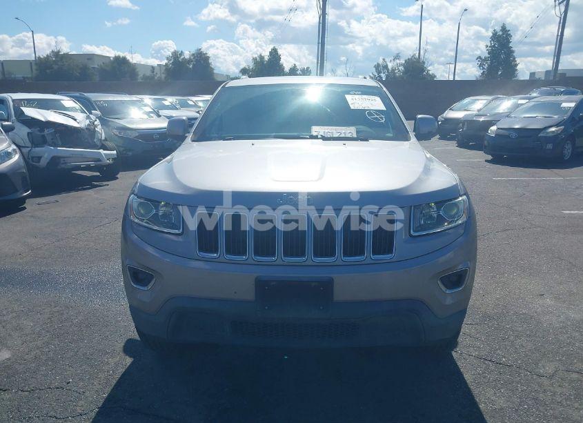 Photo 12 of 2015 Jeep Grand CHEROKEE LAREDO (VIN 1C4RJEAG4FC686080)