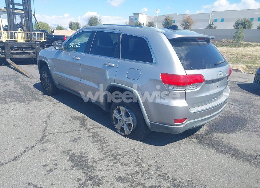Photo 3 of 2015 Jeep Grand CHEROKEE LAREDO (VIN 1C4RJEAG4FC686080)