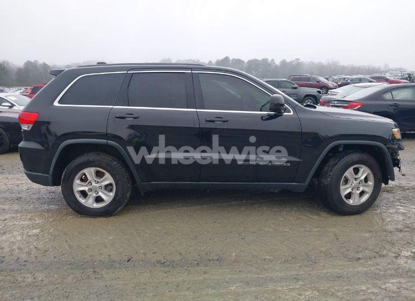 Photo 13 of 2017 Jeep Grand CHEROKEE LAREDO 4X2 (VIN 1C4RJEAG4HC677026)