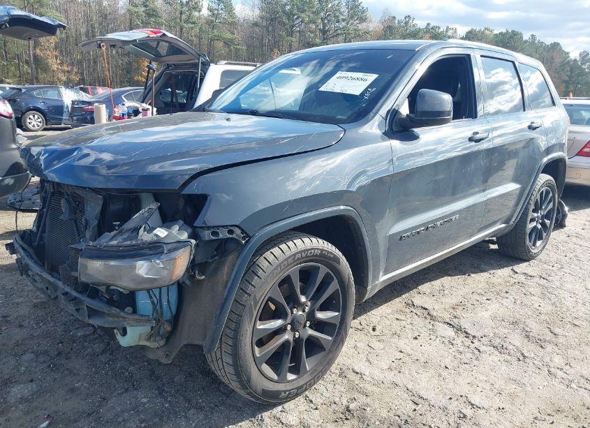 Photo 2 of 2017 Jeep Grand CHEROKEE ALTITUDE 4X2 (VIN 1C4RJEAG4HC716388)