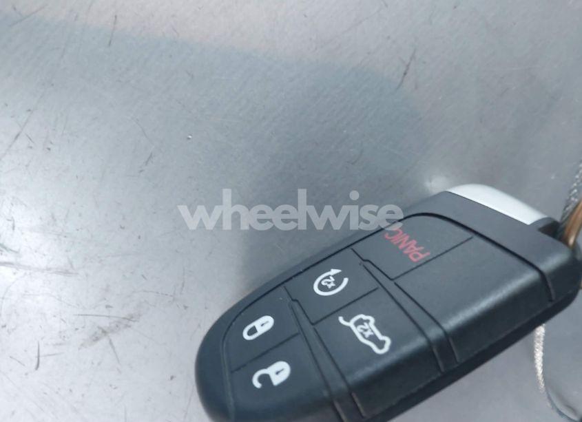 Photo 11 of 2017 Jeep Grand CHEROKEE ALTITUDE 4X2 (VIN 1C4RJEAG4HC757278)