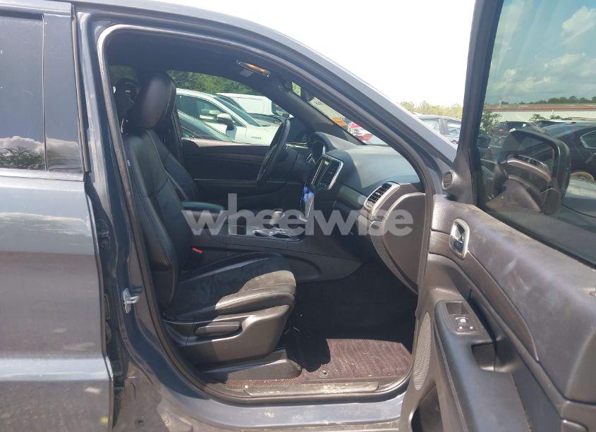 Photo 5 of 2017 Jeep Grand CHEROKEE ALTITUDE 4X2 (VIN 1C4RJEAG4HC757278)