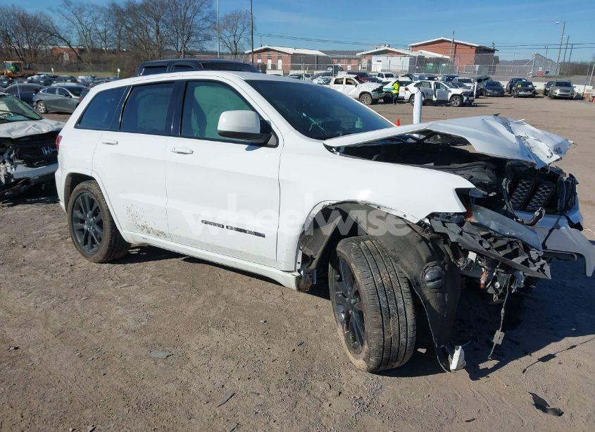 2017 Jeep Grand CHEROKEE ALTITUDE 4X2 (VIN 1C4RJEAG4HC952779) main photo