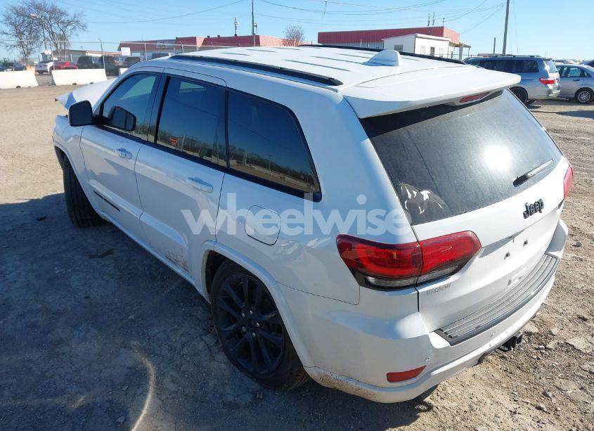 Photo 3 of 2017 Jeep Grand CHEROKEE ALTITUDE 4X2 (VIN 1C4RJEAG4HC952779)