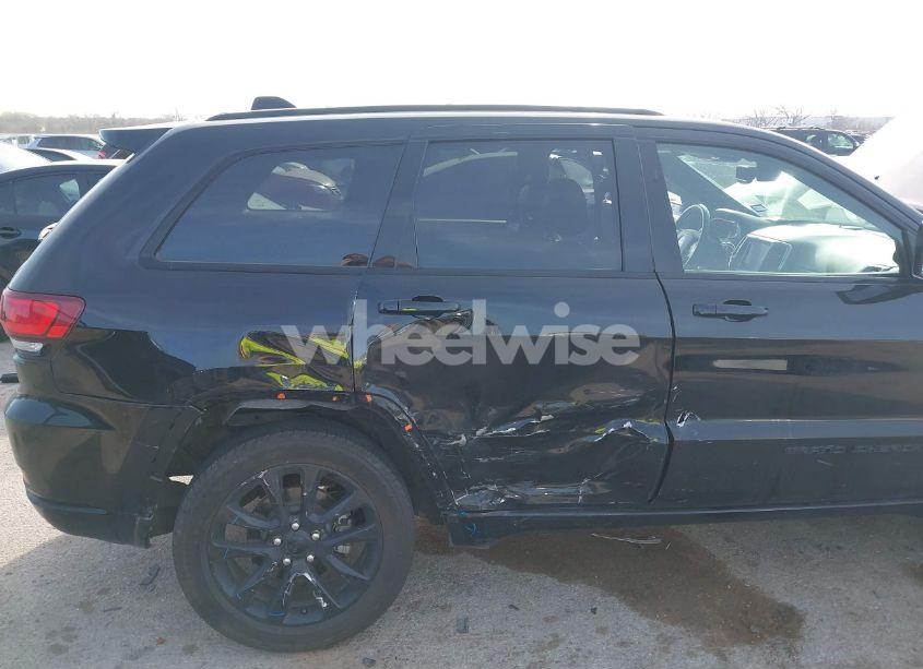 Photo 6 of 2018 Jeep Grand CHEROKEE ALTITUDE 4X2 (VIN 1C4RJEAG4JC311699)