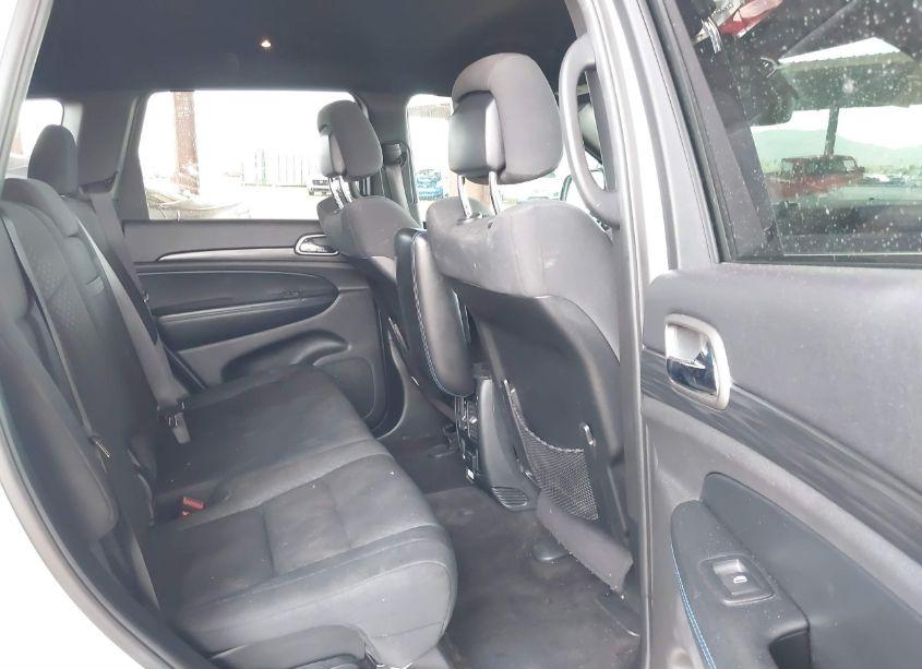 Photo 8 of 2019 Jeep Grand CHEROKEE UPLAND 4X2 (VIN 1C4RJEAG4KC572087)