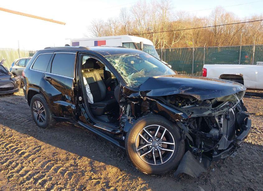 2019 Jeep Grand CHEROKEE LAREDO E 4X2 (VIN 1C4RJEAG4KC650187) main photo