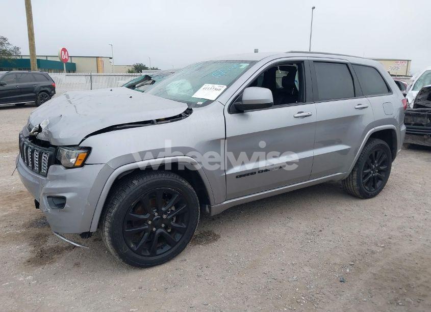 Photo 2 of 2019 Jeep Grand CHEROKEE ALTITUDE 4X2 (VIN 1C4RJEAG4KC851054)