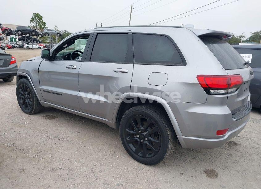 Photo 3 of 2019 Jeep Grand CHEROKEE ALTITUDE 4X2 (VIN 1C4RJEAG4KC851054)