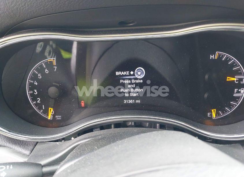 Photo 7 of 2019 Jeep Grand CHEROKEE ALTITUDE 4X2 (VIN 1C4RJEAG4KC851054)