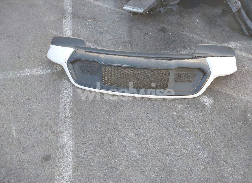 Photo 12 of 2020 Jeep Grand CHEROKEE ALTITUDE 4X2 (VIN 1C4RJEAG4LC279033)