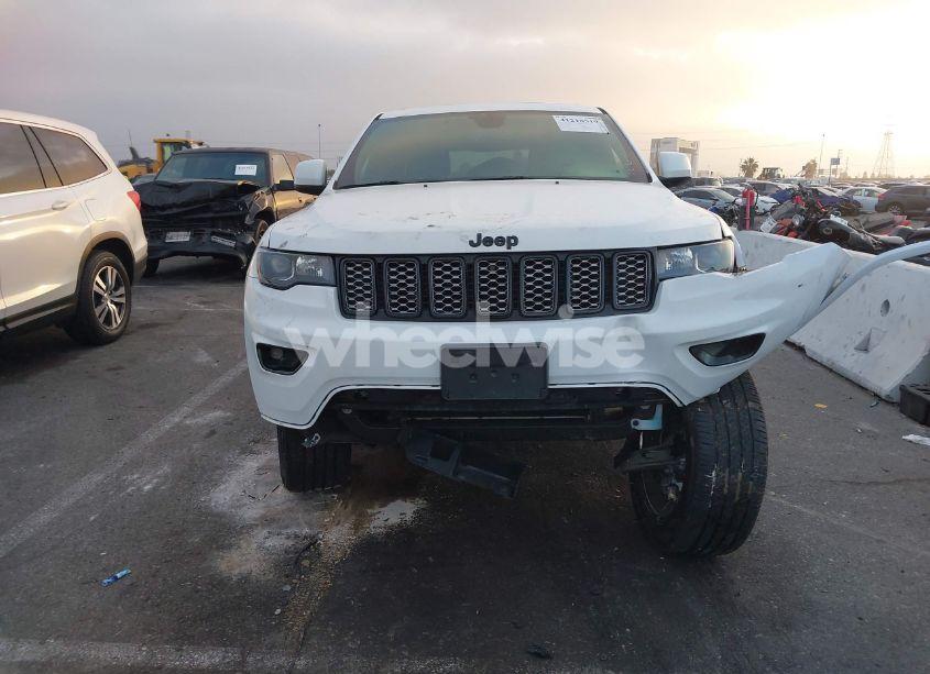 Photo 13 of 2020 Jeep Grand CHEROKEE ALTITUDE 4X2 (VIN 1C4RJEAG4LC279033)