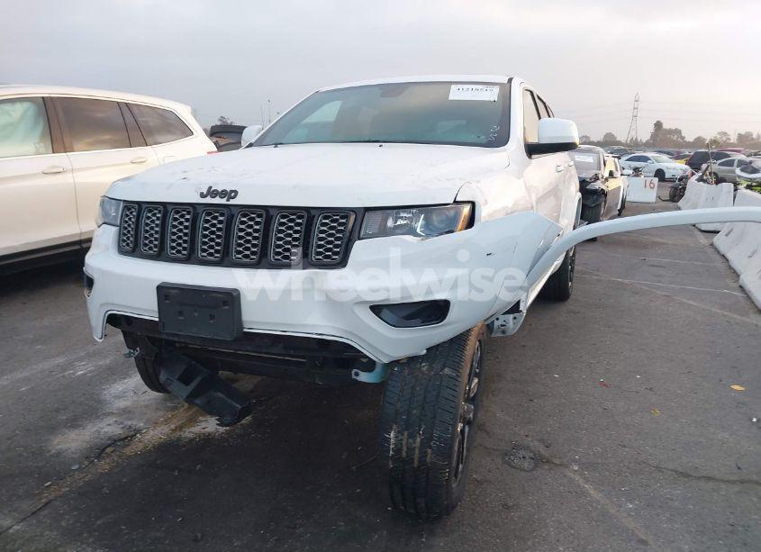 Photo 2 of 2020 Jeep Grand CHEROKEE ALTITUDE 4X2 (VIN 1C4RJEAG4LC279033)
