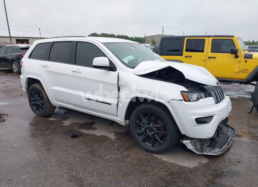 2021 Jeep Grand CHEROKEE LAREDO X 4X2 (VIN 1C4RJEAG4MC597428) main photo