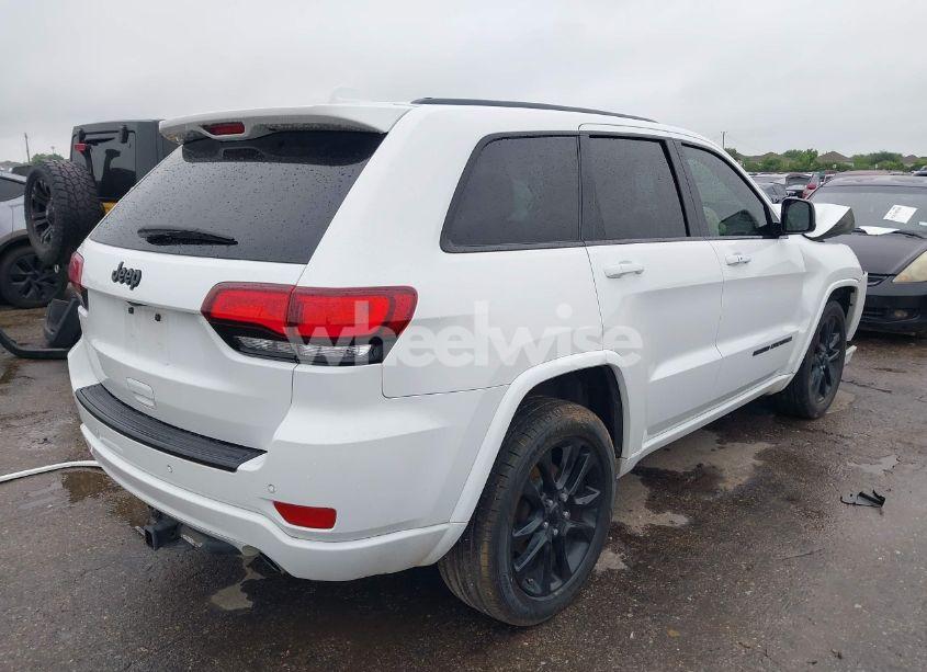 Photo 4 of 2021 Jeep Grand CHEROKEE LAREDO X 4X2 (VIN 1C4RJEAG4MC597428)