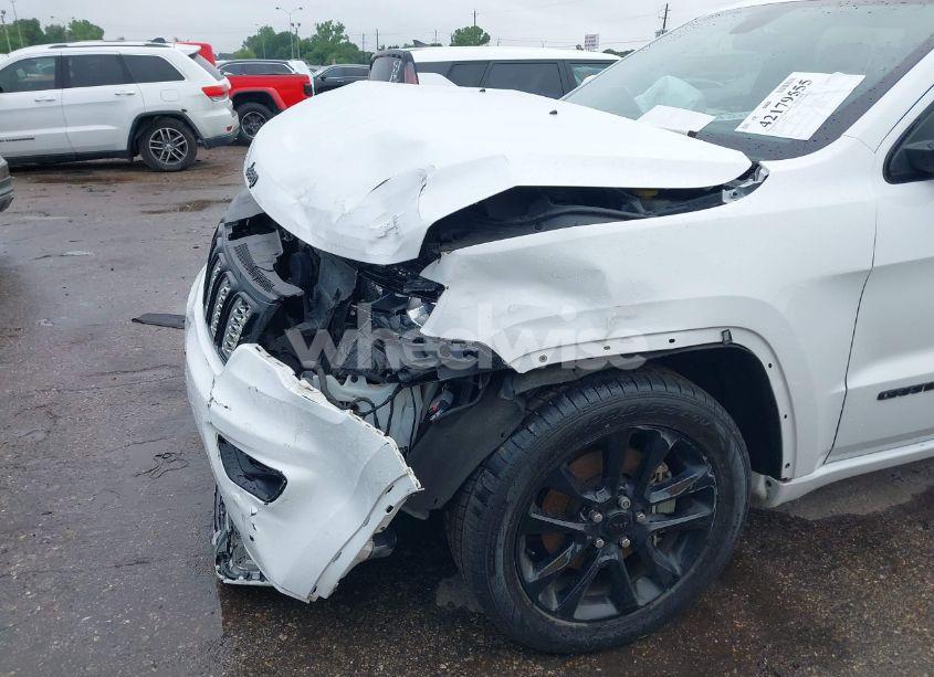 Photo 6 of 2021 Jeep Grand CHEROKEE LAREDO X 4X2 (VIN 1C4RJEAG4MC597428)