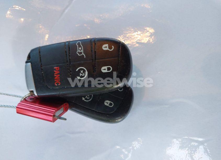 Photo 11 of 2014 Jeep Grand CHEROKEE LAREDO (VIN 1C4RJEAG5EC120556)