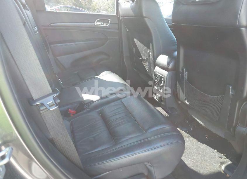 Photo 8 of 2014 Jeep Grand CHEROKEE LAREDO (VIN 1C4RJEAG5EC120556)