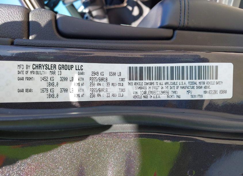 Photo 9 of 2014 Jeep Grand CHEROKEE LAREDO (VIN 1C4RJEAG5EC120556)