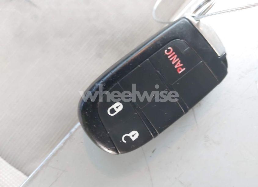 Photo 11 of 2014 Jeep Grand CHEROKEE LAREDO (VIN 1C4RJEAG5EC130214)