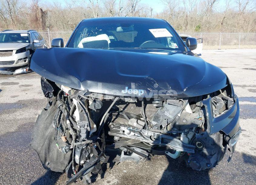 Photo 12 of 2014 Jeep Grand CHEROKEE LAREDO (VIN 1C4RJEAG5EC225226)