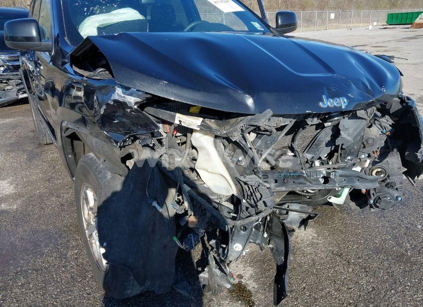 Photo 6 of 2014 Jeep Grand CHEROKEE LAREDO (VIN 1C4RJEAG5EC225226)