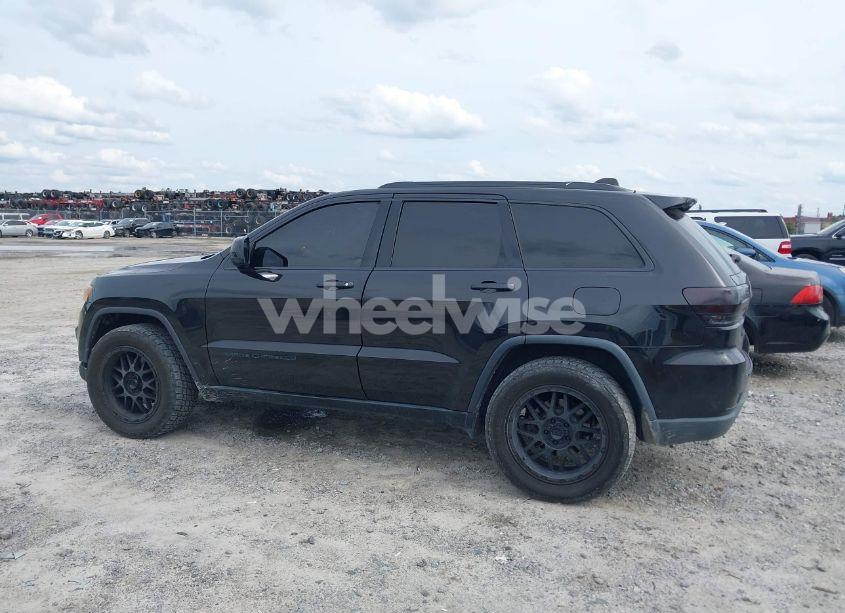 Photo 14 of 2015 Jeep Grand CHEROKEE LAREDO (VIN 1C4RJEAG5FC143806)