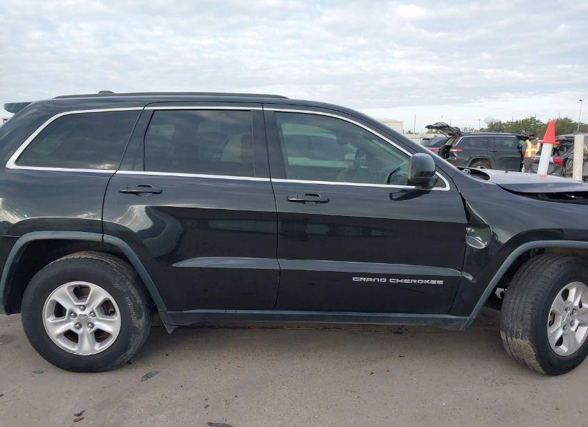 Photo 13 of 2015 Jeep Grand CHEROKEE LAREDO (VIN 1C4RJEAG5FC727607)
