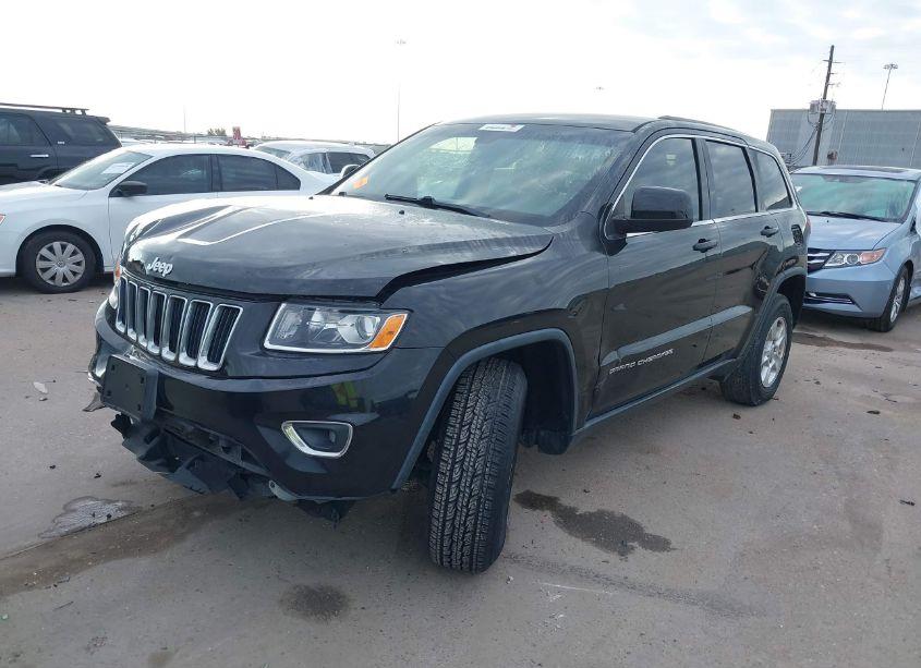 Photo 2 of 2015 Jeep Grand CHEROKEE LAREDO (VIN 1C4RJEAG5FC727607)