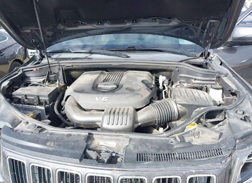 Photo 10 of 2015 Jeep Grand CHEROKEE LAREDO (VIN 1C4RJEAG5FC826282)