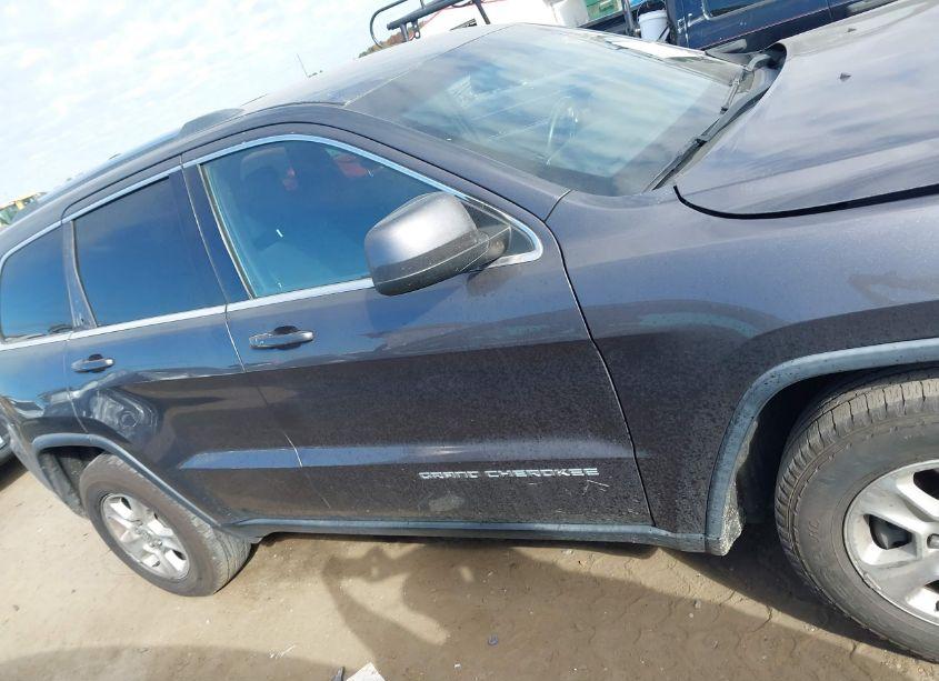 Photo 13 of 2015 Jeep Grand CHEROKEE LAREDO (VIN 1C4RJEAG5FC826282)