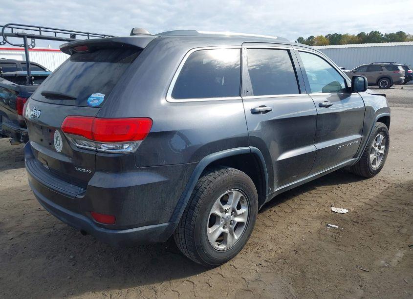 Photo 4 of 2015 Jeep Grand CHEROKEE LAREDO (VIN 1C4RJEAG5FC826282)