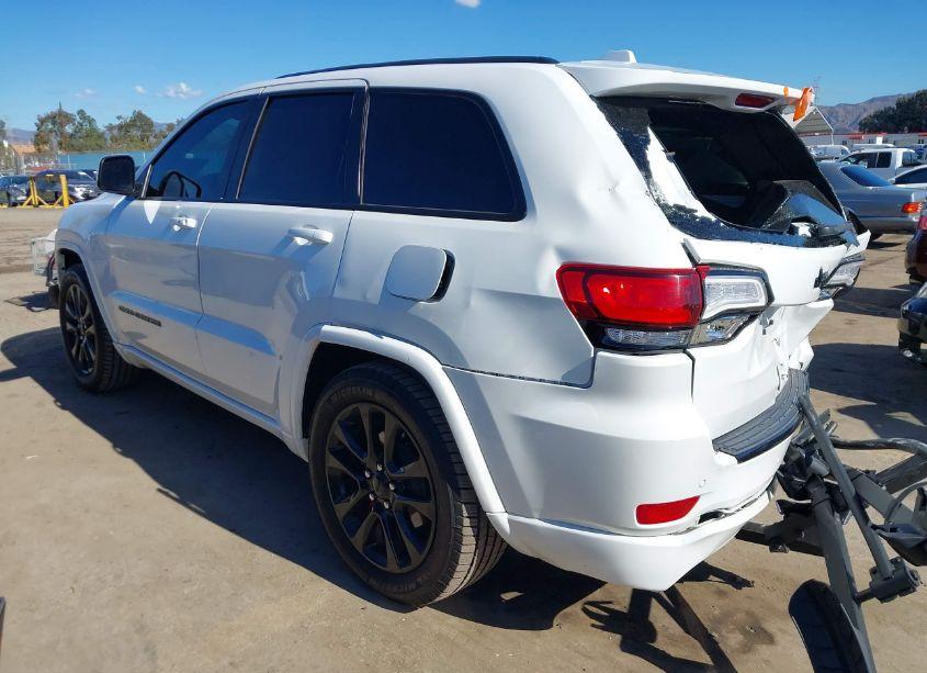 Photo 3 of 2018 Jeep Grand CHEROKEE ALTITUDE 4X2 (VIN 1C4RJEAG5JC392499)