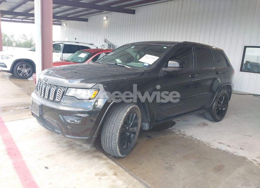 Photo 2 of 2018 Jeep Grand CHEROKEE ALTITUDE 4X2 (VIN 1C4RJEAG5JC485152)