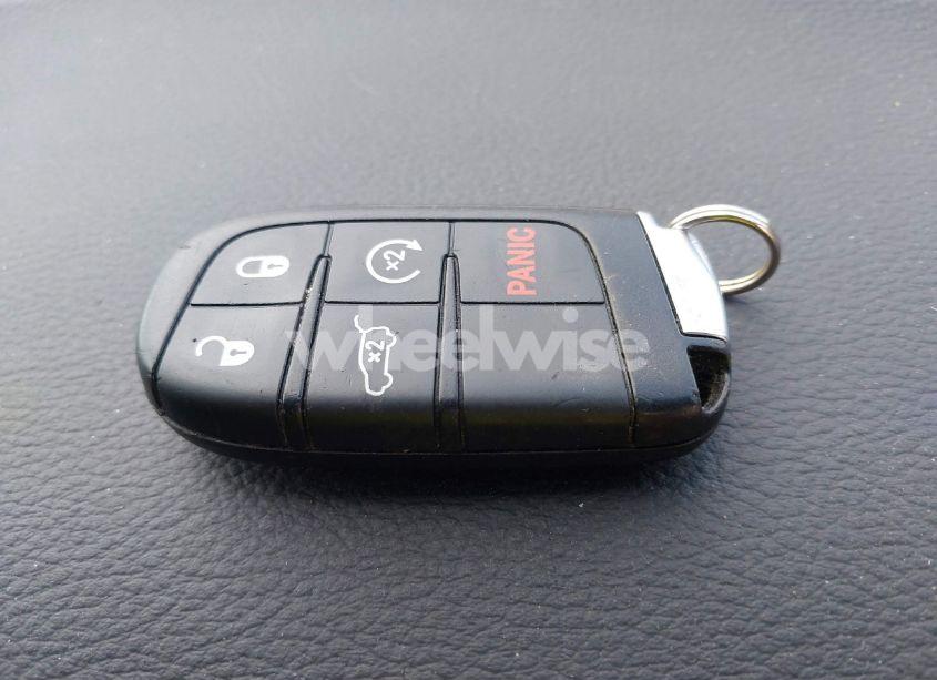 Photo 11 of 2019 Jeep Grand CHEROKEE ALTITUDE 4X2 (VIN 1C4RJEAG5KC580229)