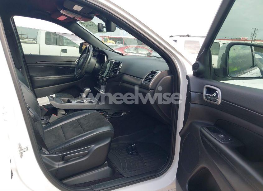 Photo 5 of 2019 Jeep Grand CHEROKEE ALTITUDE 4X2 (VIN 1C4RJEAG5KC621393)