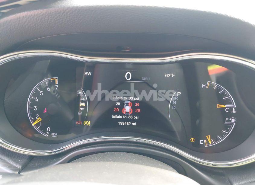 Photo 7 of 2019 Jeep Grand CHEROKEE ALTITUDE 4X2 (VIN 1C4RJEAG5KC621393)