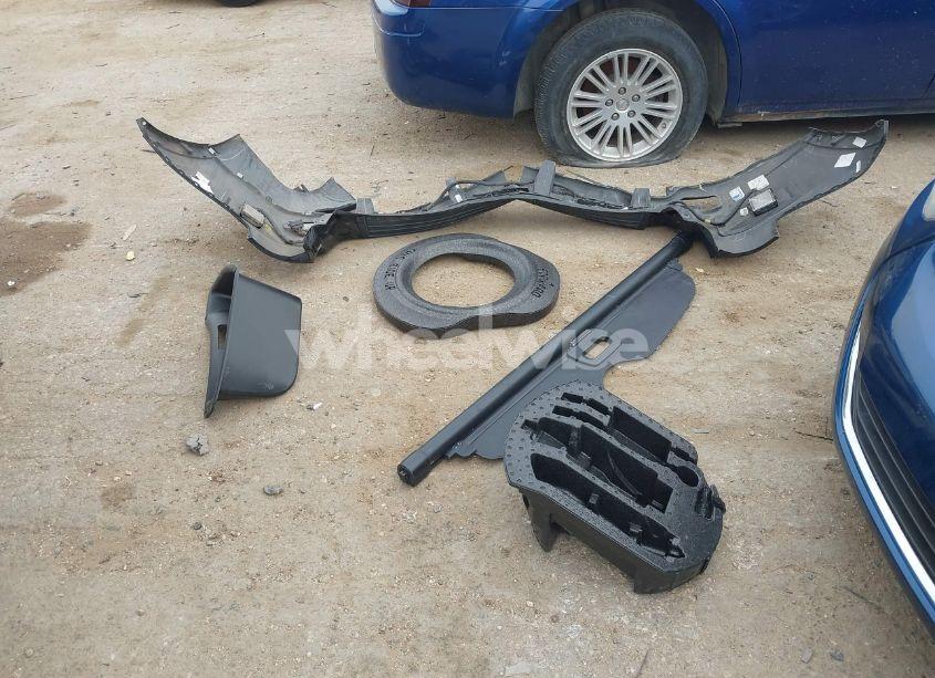 Photo 12 of 2019 Jeep Grand CHEROKEE LAREDO 4X2 (VIN 1C4RJEAG5KC824221)