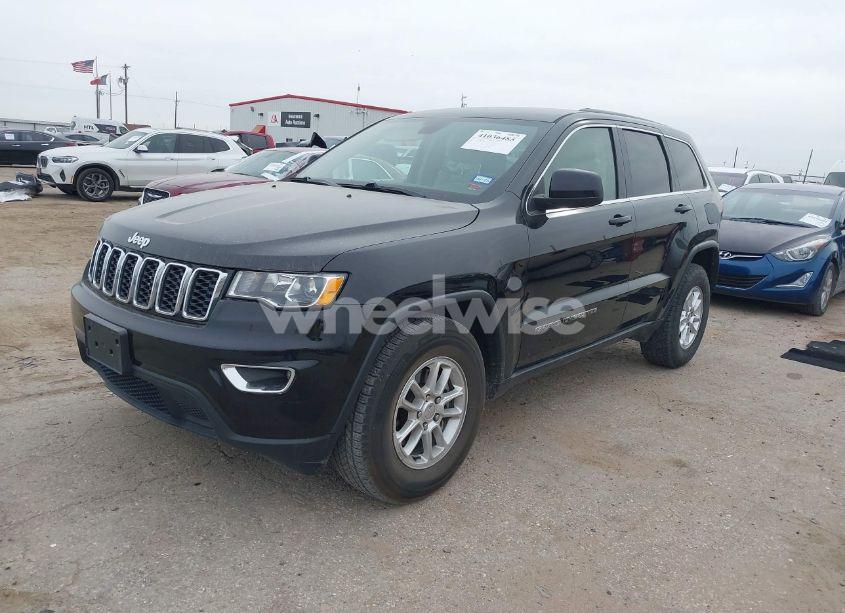 Photo 2 of 2019 Jeep Grand CHEROKEE LAREDO 4X2 (VIN 1C4RJEAG5KC824221)
