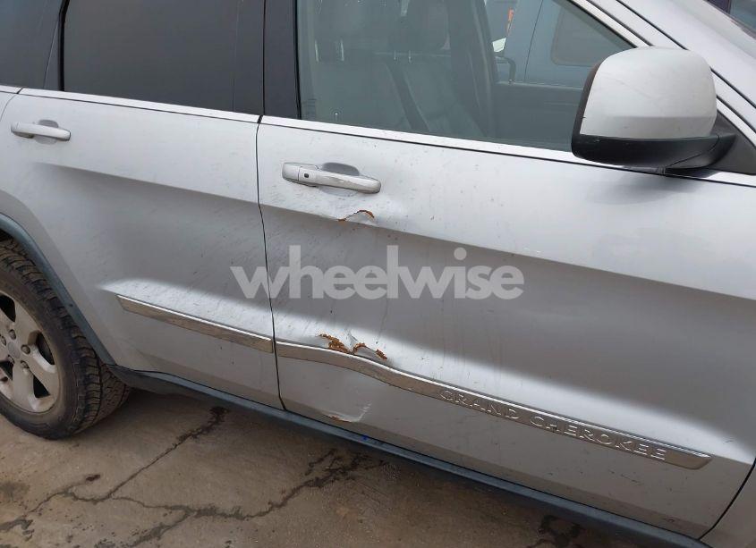 Photo 19 of 2012 Jeep Grand CHEROKEE LAREDO (VIN 1C4RJEAG6CC215642)